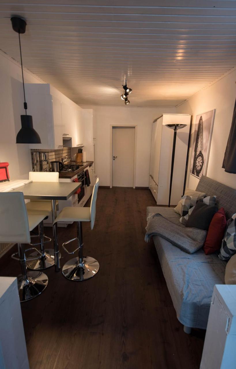 Muenchen- Pullach, Wohnen Im Gruenen Appartement Buitenkant foto