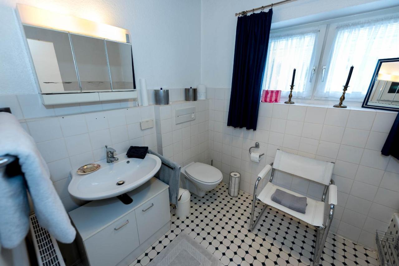 Muenchen- Pullach, Wohnen Im Gruenen Appartement Buitenkant foto